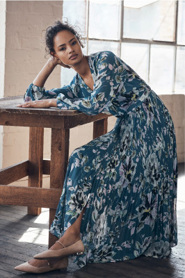 Malaika Firth for Witchery June 2019