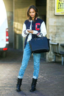 Malaika Firth pic #1223119