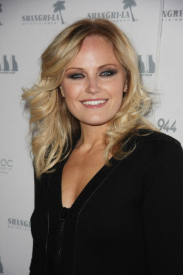 Malin Akerman pic #396635