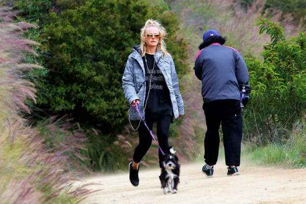 Malin Akerman – Hiking With Her Dog in LA 03/16/2020