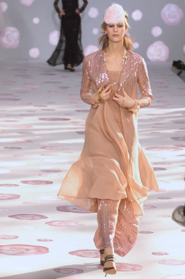 Malin Persson Chanel Spring Couture 2002