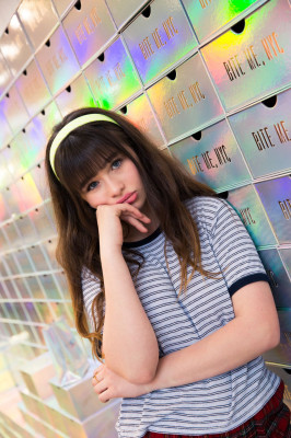 Malina Weissman – Coveteur April 2018