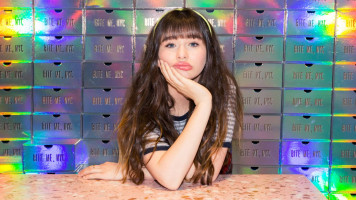Malina Weissman – Coveteur April 2018