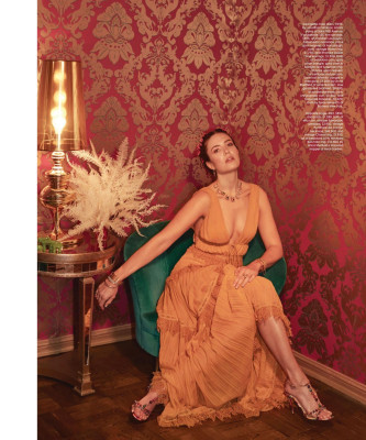 Mandy Moore – Modern Luxury Michigan Avenue Magazine May / June 2019