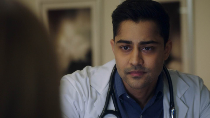 Manish Dayal - The Resident (2018) 1x01 &#039;Pilot&#039;