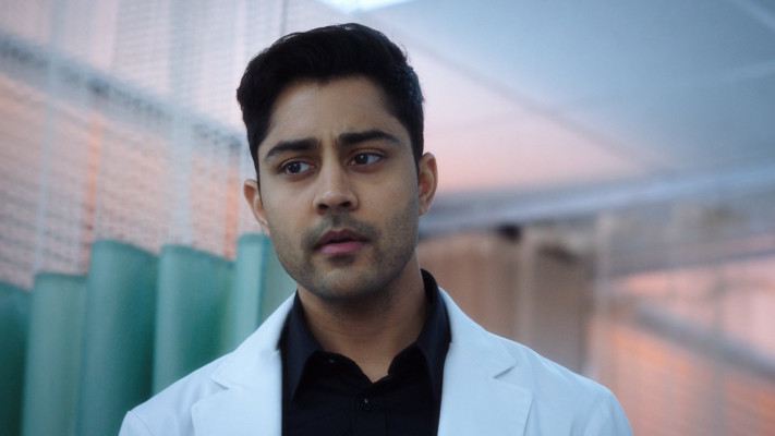 Manish Dayal - The Resident (2018) 1x08 &#039;Family Affair&#039;