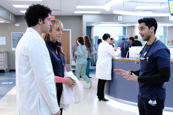 Manish Dayal - The Resident (2020) 3x11 &#039;Free Fall&#039;