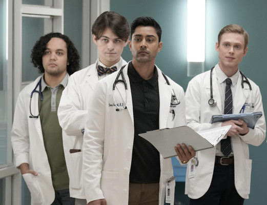Manish Dayal - The Resident (2018) 2x02 &#039;The Prince and The Pauper&#039;