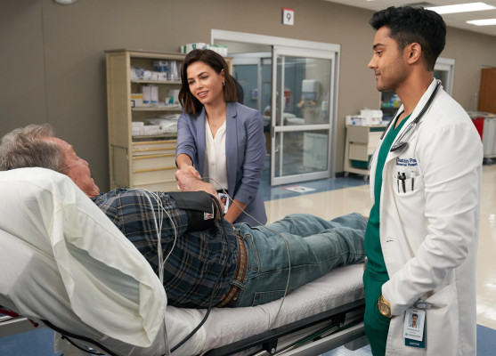 Manish Dayal - The Resident (2018) 2x03 &#039;Three Words&#039;