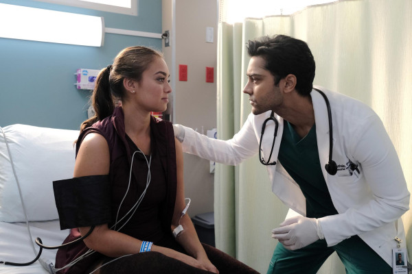 Manish Dayal - The Resident (2019) 3x09 &#039;Out for Blood&#039;