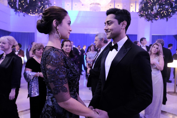 Manish Dayal - The Resident (2020) 3x16 &#039;Reverse Cinderella&#039;