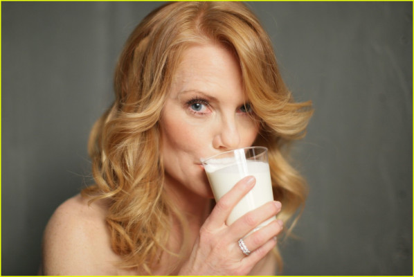 photo 28 in Helgenberger gallery [id189884] 2009-09-23 00:00:00