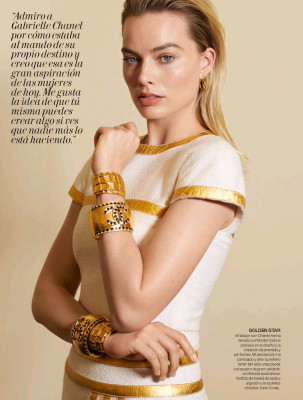 Margot Robbie for Woman Madame Figaro // September 2019
