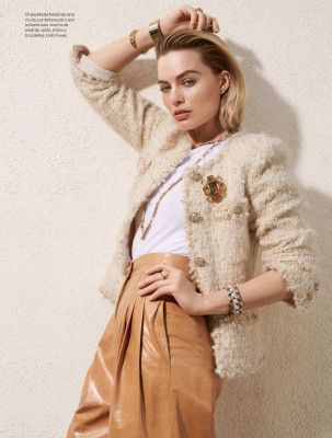 Margot Robbie for Woman Madame Figaro // September 2019