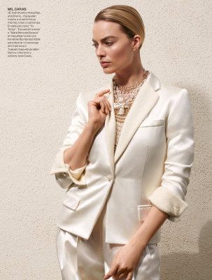 Margot Robbie for Woman Madame Figaro // September 2019