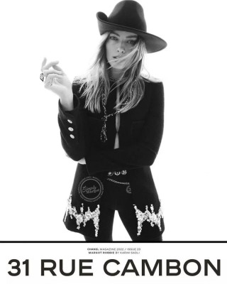 Margot Robbie for Chanel 31 Rue Cambon (2022)