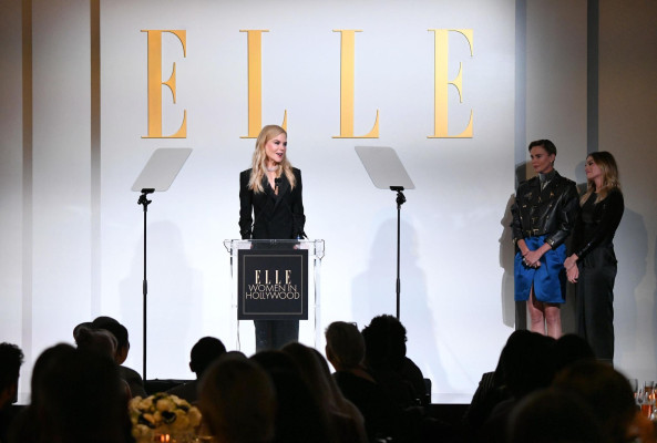 Margot Robbie - ELLE&#039;s 26th Annual Women In Hollywood - Inside 10/14/2019