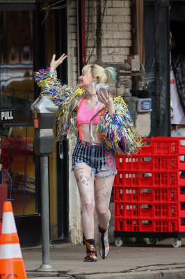 Margot Robbie - On set of &#039;Birds Of Prey&#039; in Los Angeles 01/02/19