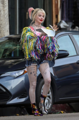 Margot Robbie - On set of &#039;Birds Of Prey&#039; in Los Angeles 01/02/19