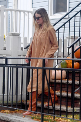 Margot Robbie in Brooklyn, New York 10/07/2019