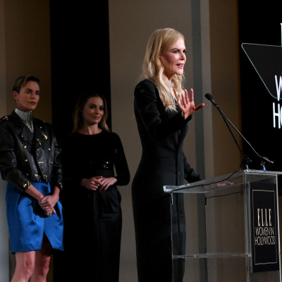 Margot Robbie - ELLE&#039;s 26th Annual Women In Hollywood - Inside 10/14/2019