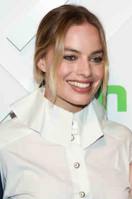 Margot Robbie - MAY 01: &#039;DOLLFACE&#039; AT HULU UPFRONT