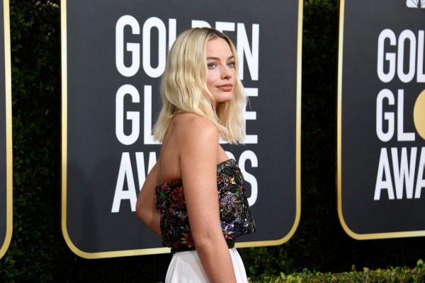 Margot Robbie - 77th Annual Golden Globe Awards (Arrival) // Jan 5 2020