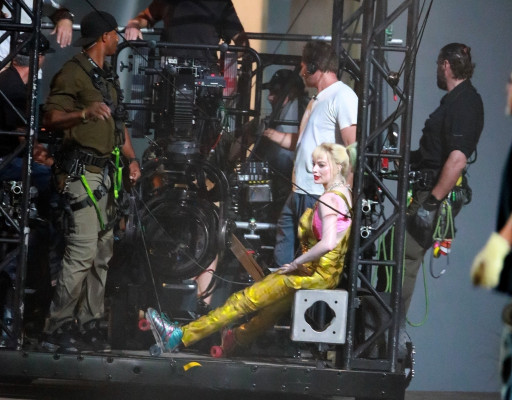 Margot Robbie - On set of &#039;Birds Of Prey&#039; in Los Angeles 09/12/2019