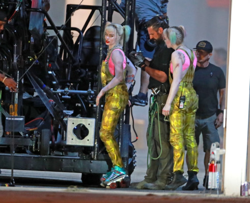Margot Robbie - On set of &#039;Birds Of Prey&#039; in Los Angeles 09/12/2019