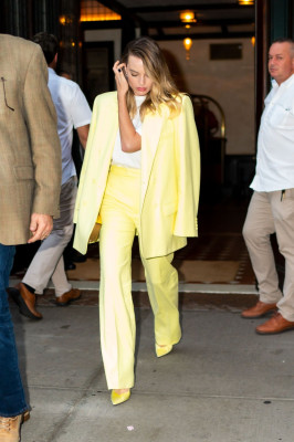 Margot Robbie - Out in New York 10/06/2019