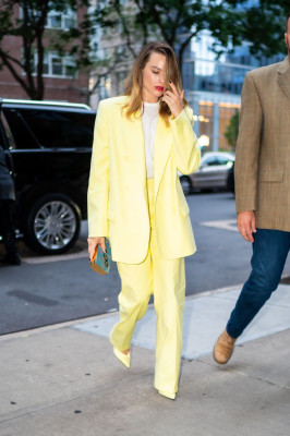 Margot Robbie - Out in New York 10/06/2019