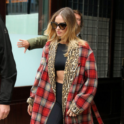 Margot Robbie Leaving her hotel in New York 10/08/2019