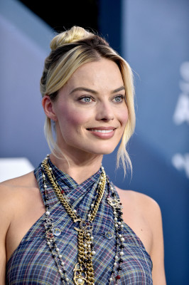 Margot Robbie - 26th Annual Screen Actors Guild Awards (Arrivals) | Jan 19, 2020
