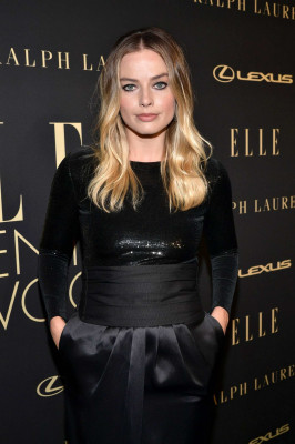 Margot Robbie - Elle Women in Hollywood Celebration in Los Angeles 10/14/2019