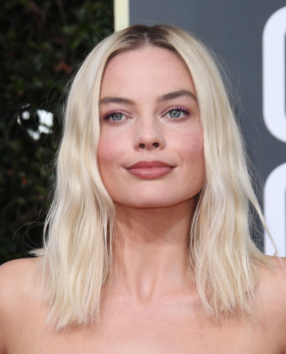 Margot Robbie - 77th Annual Golden Globe Awards (Arrival) // Jan 5 2020