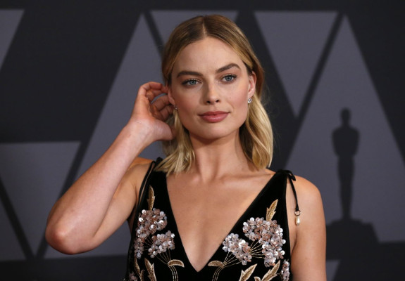 Margot Robbie – Governors Awards 2017 in Hollywood
