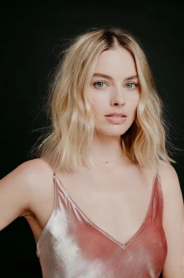 Margot Robbie 