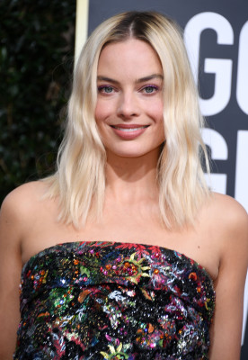 Margot Robbie - 77th Annual Golden Globe Awards (Arrival) // Jan 5 2020