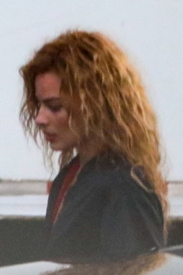 Margot Robbie - &#039;Babylon&#039; Set in Los Angeles 08/23/2021