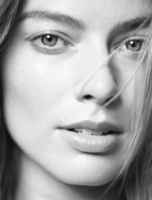 Margot Robbie for Chanel 31 Rue Cambon (2022)
