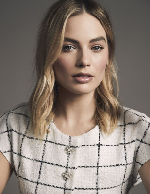 Margot Robbie – Chanel’s New Fragrance Ambassador 2019