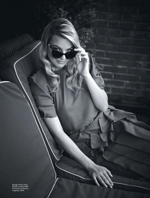 MARGOT ROBBIE in Vogue Magazine, Australia 2013