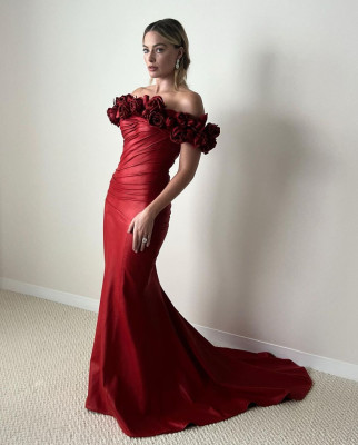 Margot Robbie – The Critics Choice Awards Photo Shoot January 2024