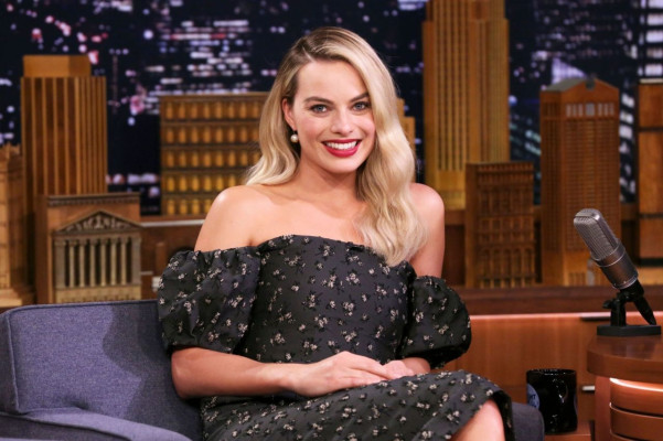 Margot Robbie – The Tonight Show With Jimmy Fallon 12/03/2018
