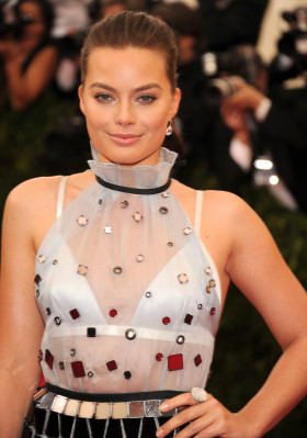 Margot Robbie pic #727935