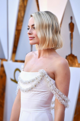 Margot Robbie – Oscars 2018 Red Carpet