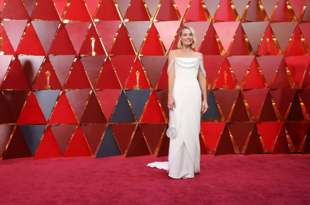 Margot Robbie – Oscars 2018 Red Carpet