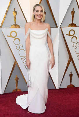 Margot Robbie – Oscars 2018 Red Carpet