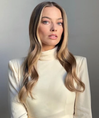 Margot Robbie 12/07/2022