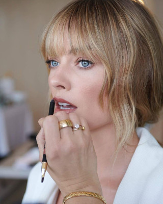 Margot Robbie by Jeff Vespa for Vogue Paris // 2021
